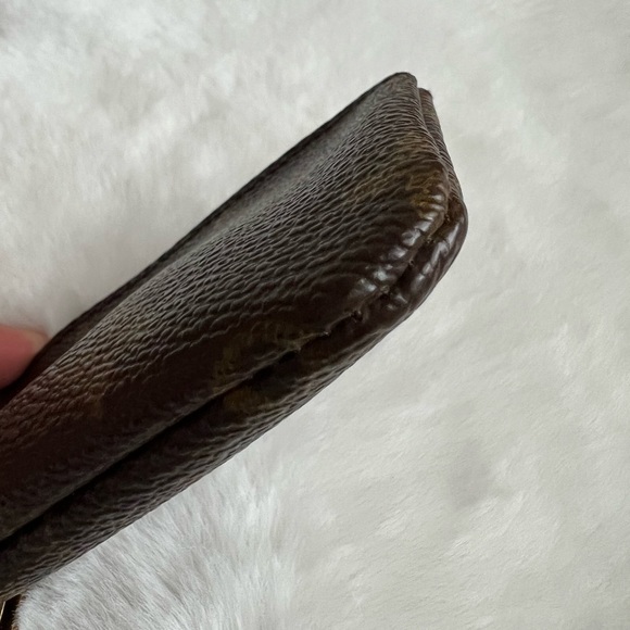 🚫SOLD🚫 Authentic Louis Vuitton Monogram Key Cles - Picture 10 of 11